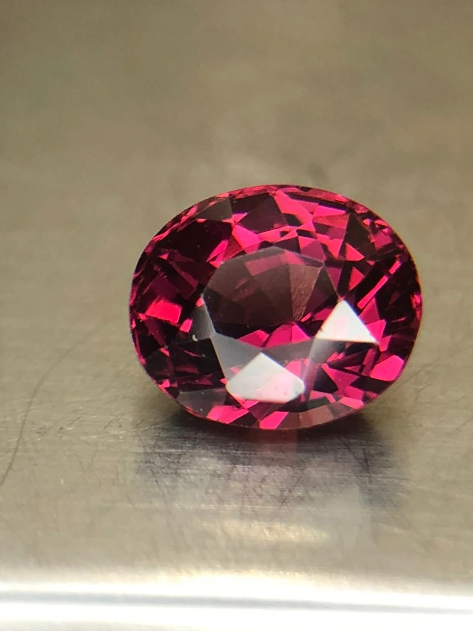 Malaya Garnet  2.6 carats in Classic Oval Cut from Madgascar — view 5